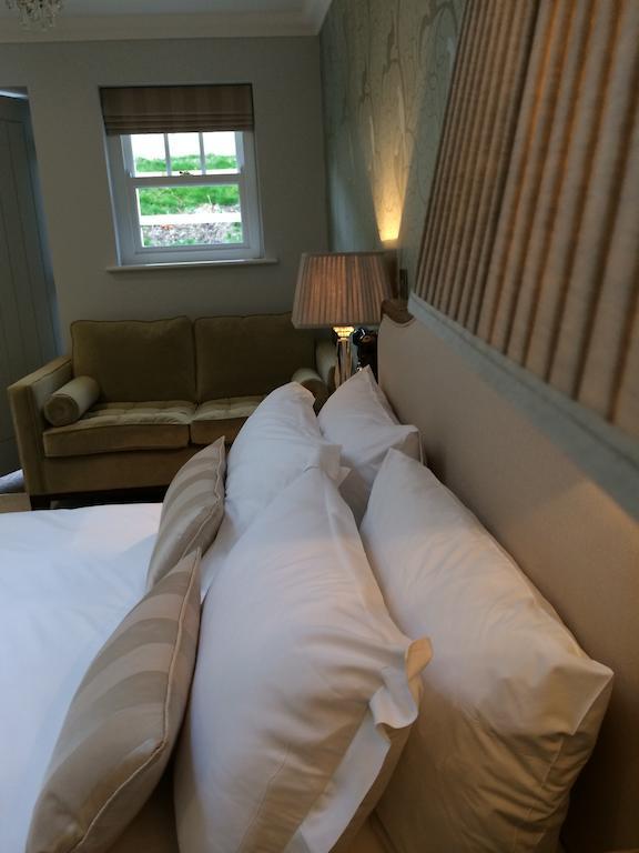 The Rest Hotell Lincoln Exteriör bild