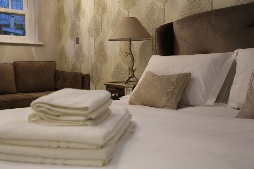 The Rest Hotell Lincoln Exteriör bild